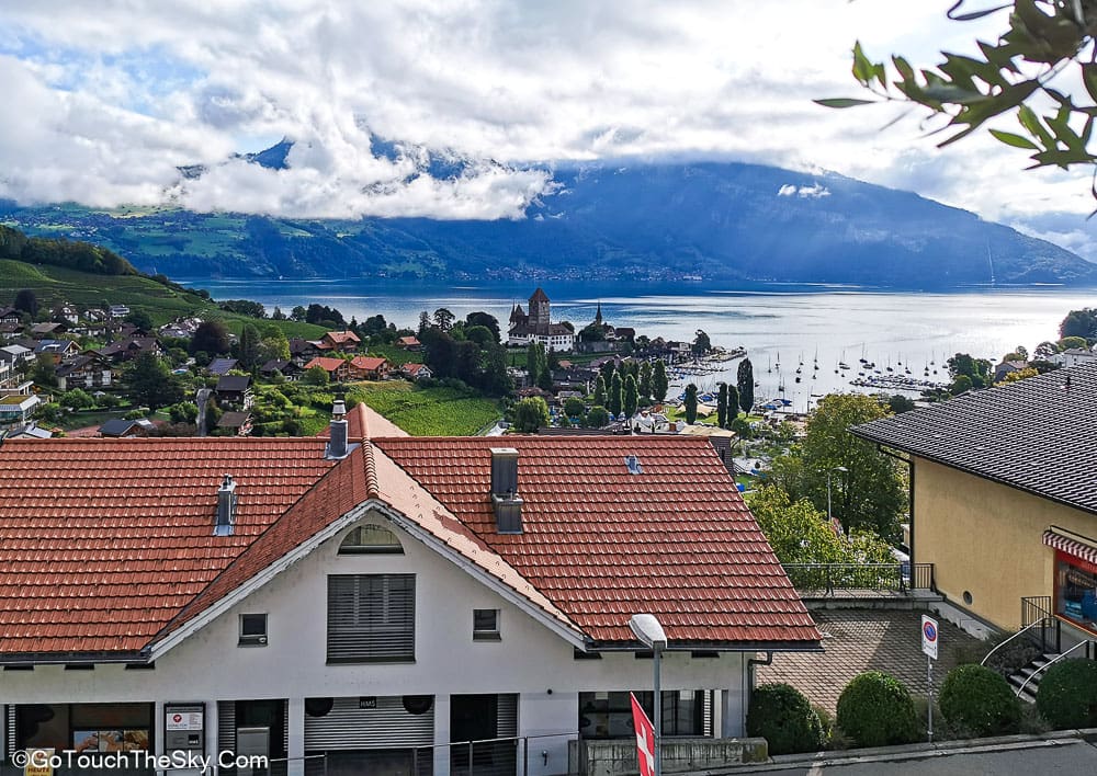 สถานีรถไฟ Spiez