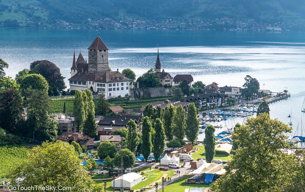 ท่าเรือริมทะเลสาบ Spiez