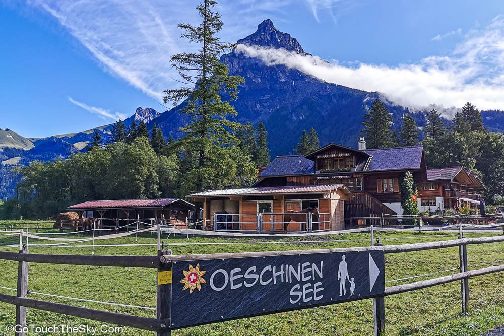 บ้านเรือน Kandersteg ระหว่างทาง