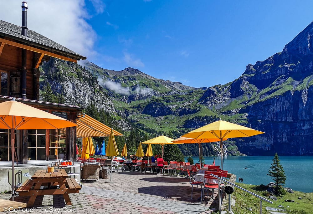 วิวจากโรงแรม Berghotel Oeschinensee