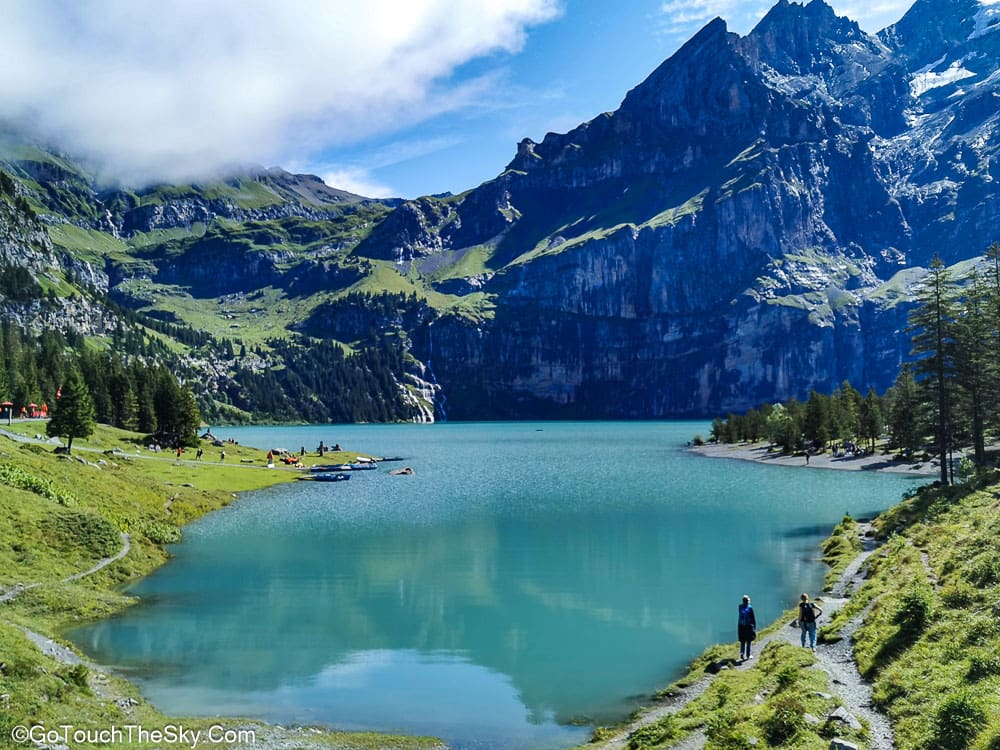 ทะเลสาบเออชีเนน Oeschinensee น้ำสีฟ้าเทอร์ควอยซ์