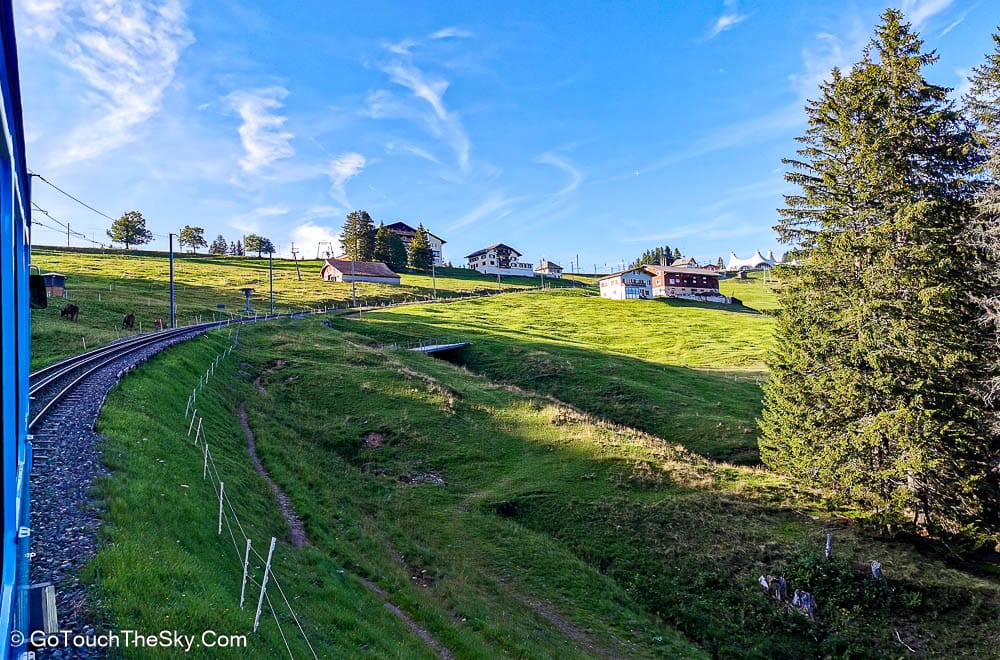 วิวใกล้ถึงยอดเขา Rigi Kulm
