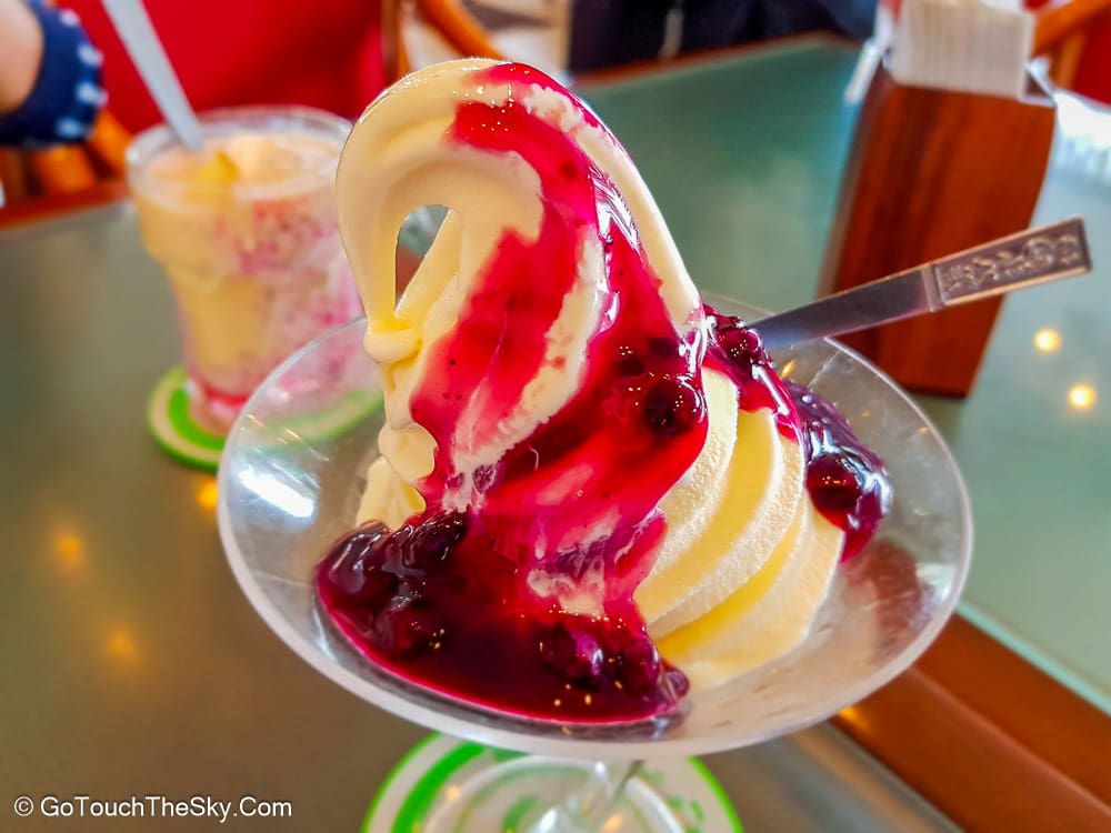 ขนมหวานพม่าจานโปรด