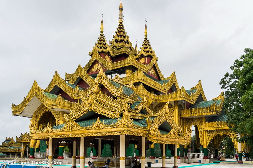 ทัศนียภาพวัดพระหินขาว