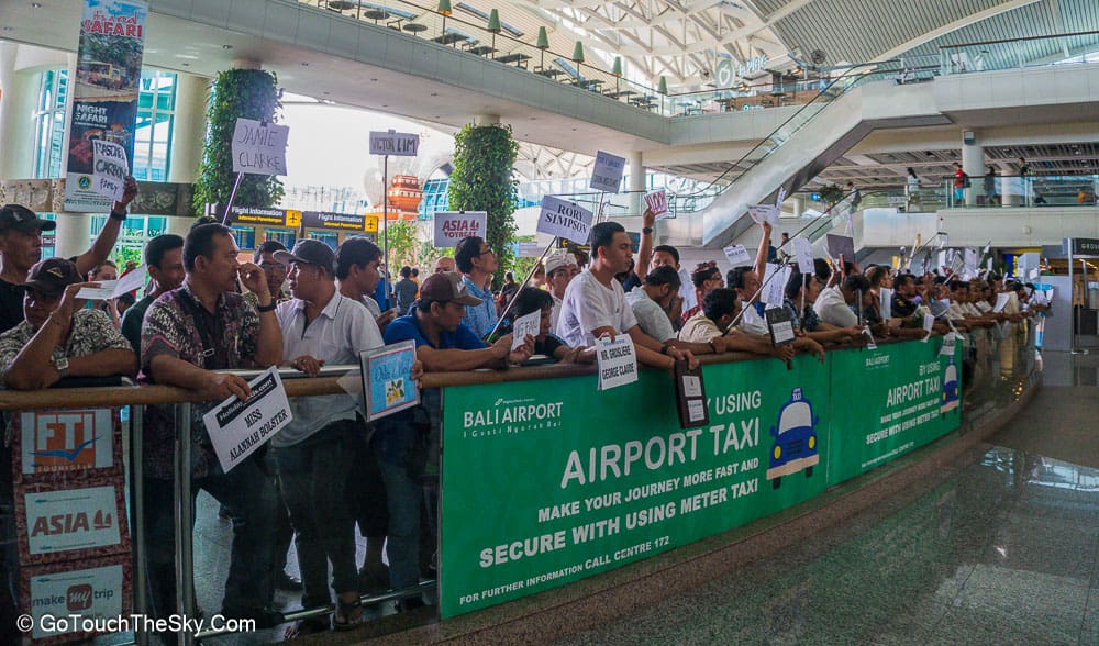 บริการรถรับส่งสนามบินบาหลี