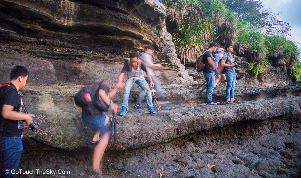 โขดหินริมชายหาด Tanah Lot
