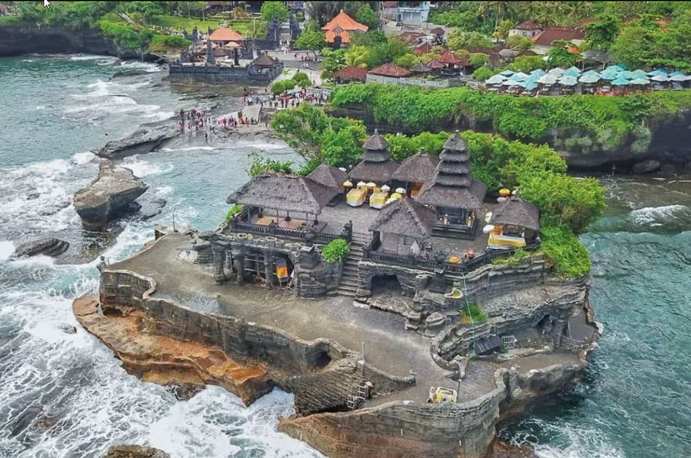 วัด Tanah Lot ยามพระอาทิตย์ตก