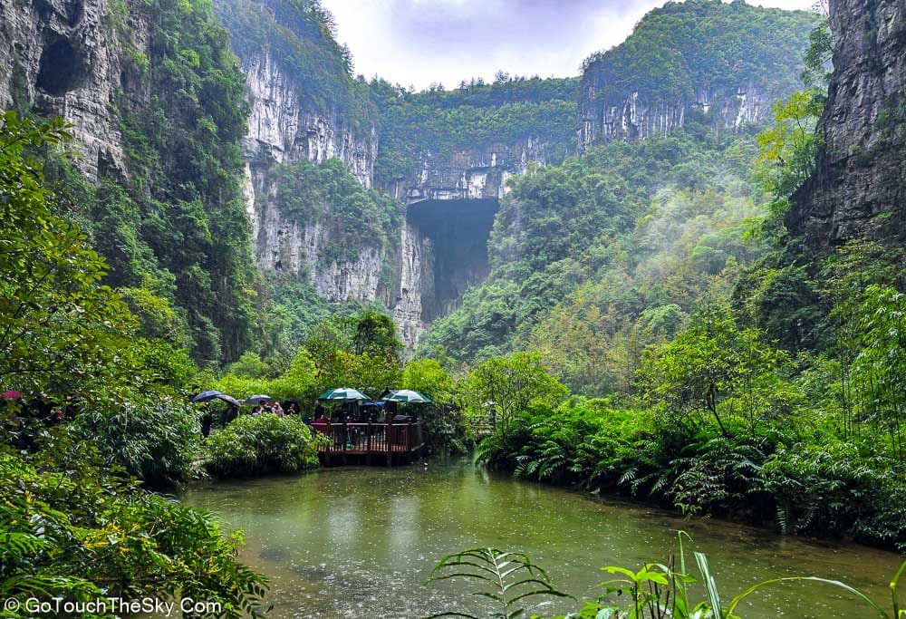 สะพานมังกรเขียวชิงหลงเฉียวสูง 281 เมตร