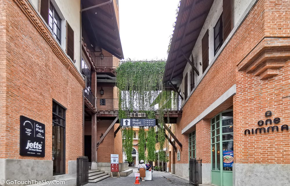 โซนร้านค้า One Nimman