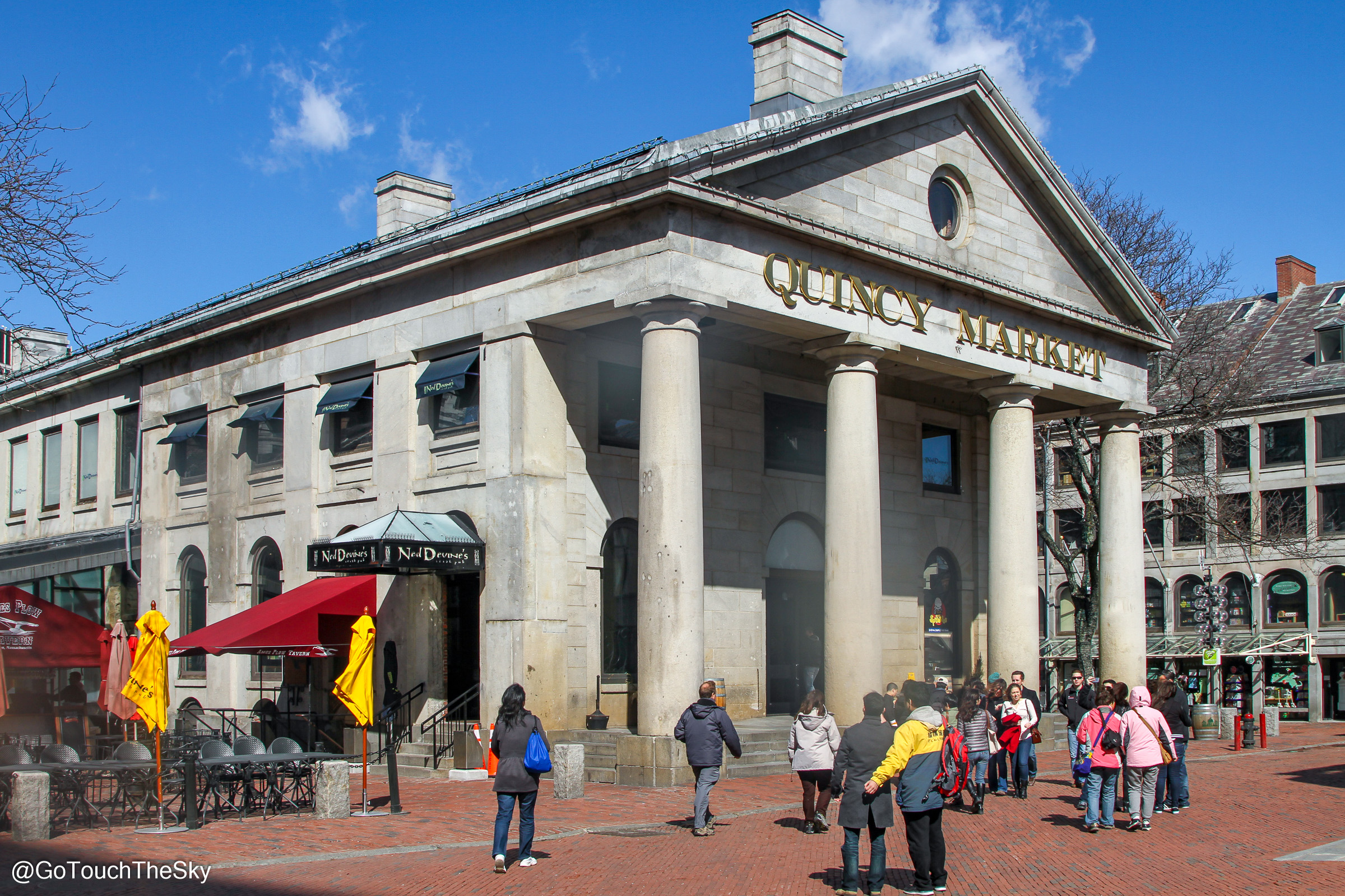 Quincy Market 52