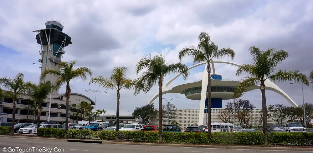 บรรยากาศของสนามบิน LAX เมืองลอสแองเจลิส USA West Coast