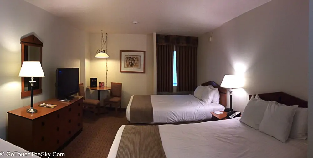 บรรยากาศในห้องนอนของ Stratosphere Hotel