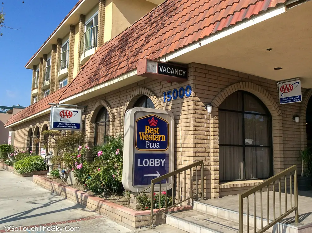หน้าโรงแรม Best Western Plus ลอสแองเจลิส