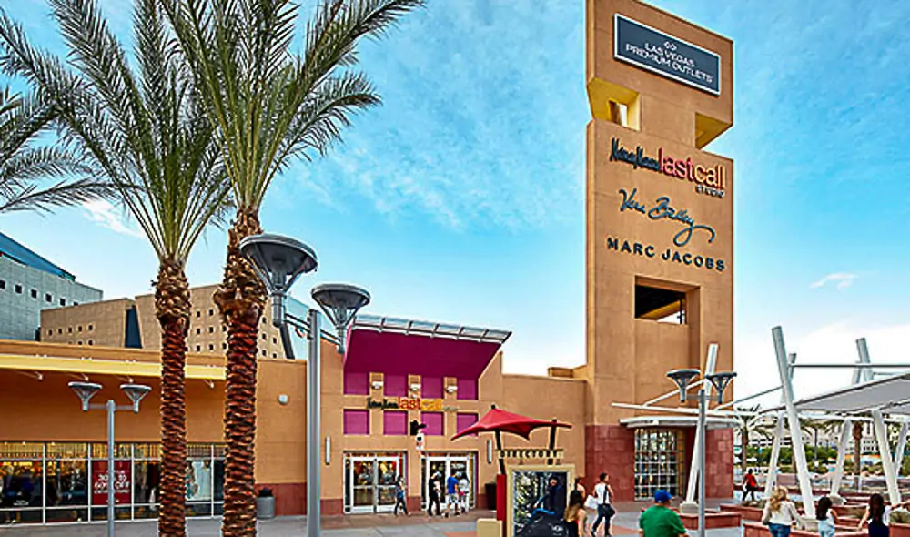 Las Vegas Premium Outlets North ป้ายทางเข้า