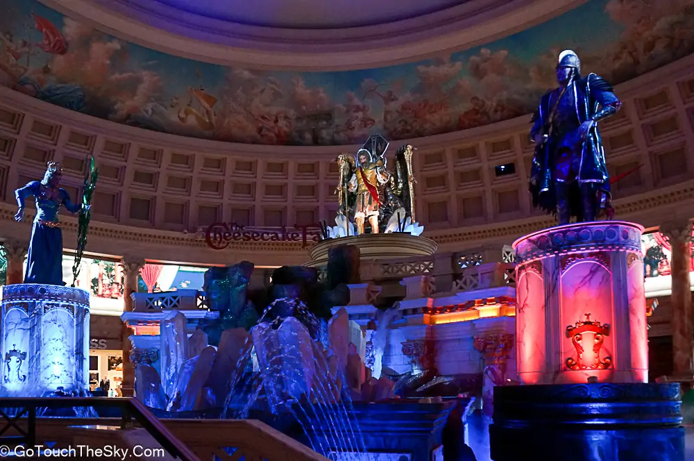 Fall of Atlantis Show ที่ The Forum Shops Caesars Palace Las Vegas