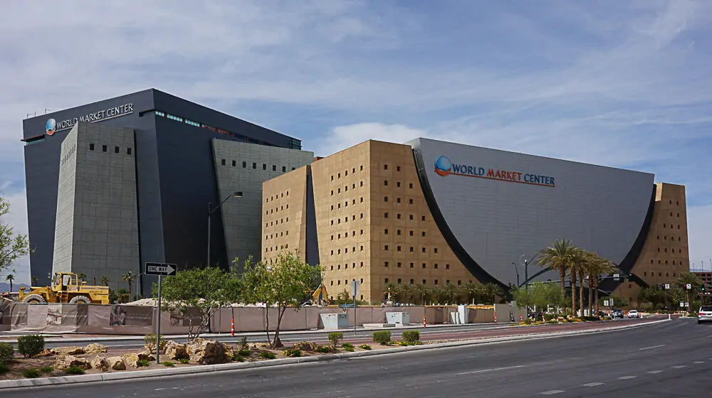 บรรยากาศรอบ World Market Center Las Vegas