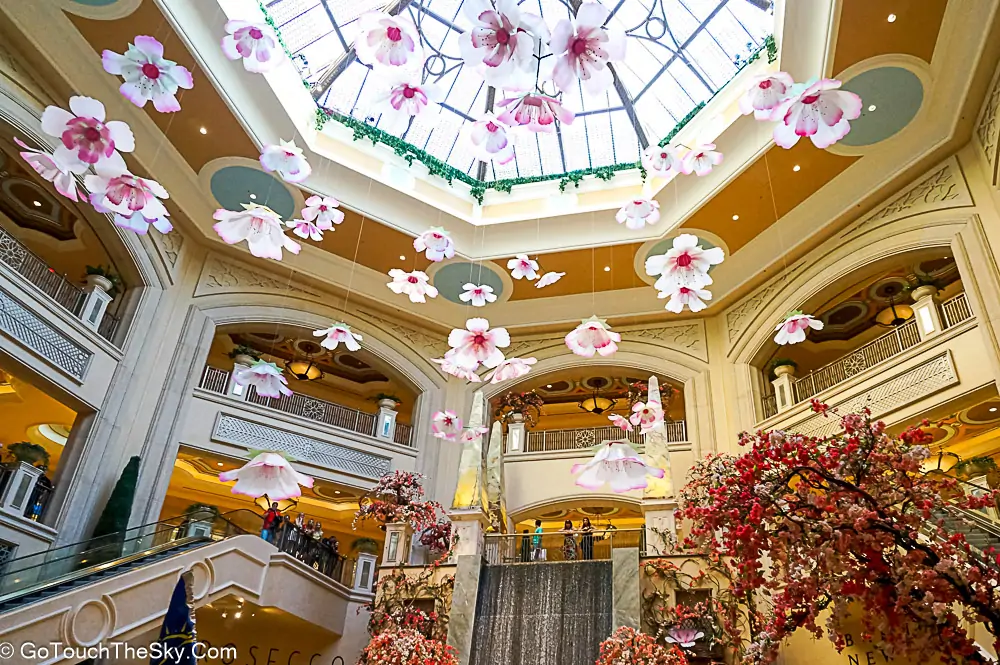 ภายใน Caesars Palace Las Vegas ตกแต่งสวยงาม