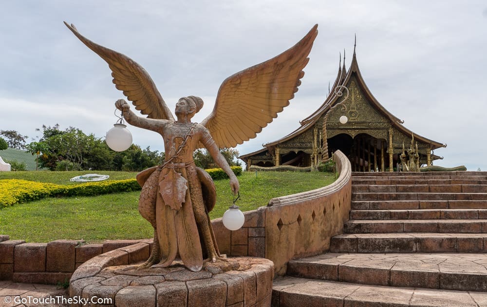 อุโบสถวัดสิรินธรวรารามภูพร้าวศิลปะล้านช้าง