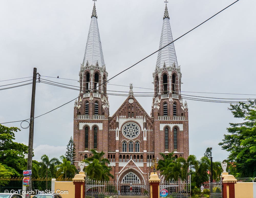 สถาปัตยกรรมโกธิค Saint Mary's Cathedral