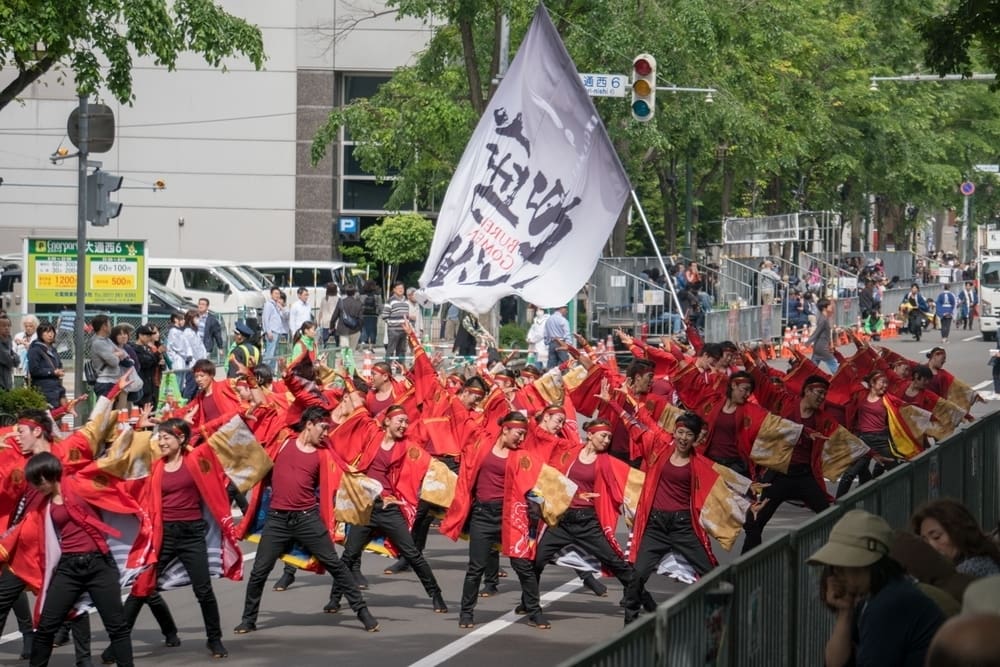 ทีมนักเต้นบนถนนสวนโอโดริ
